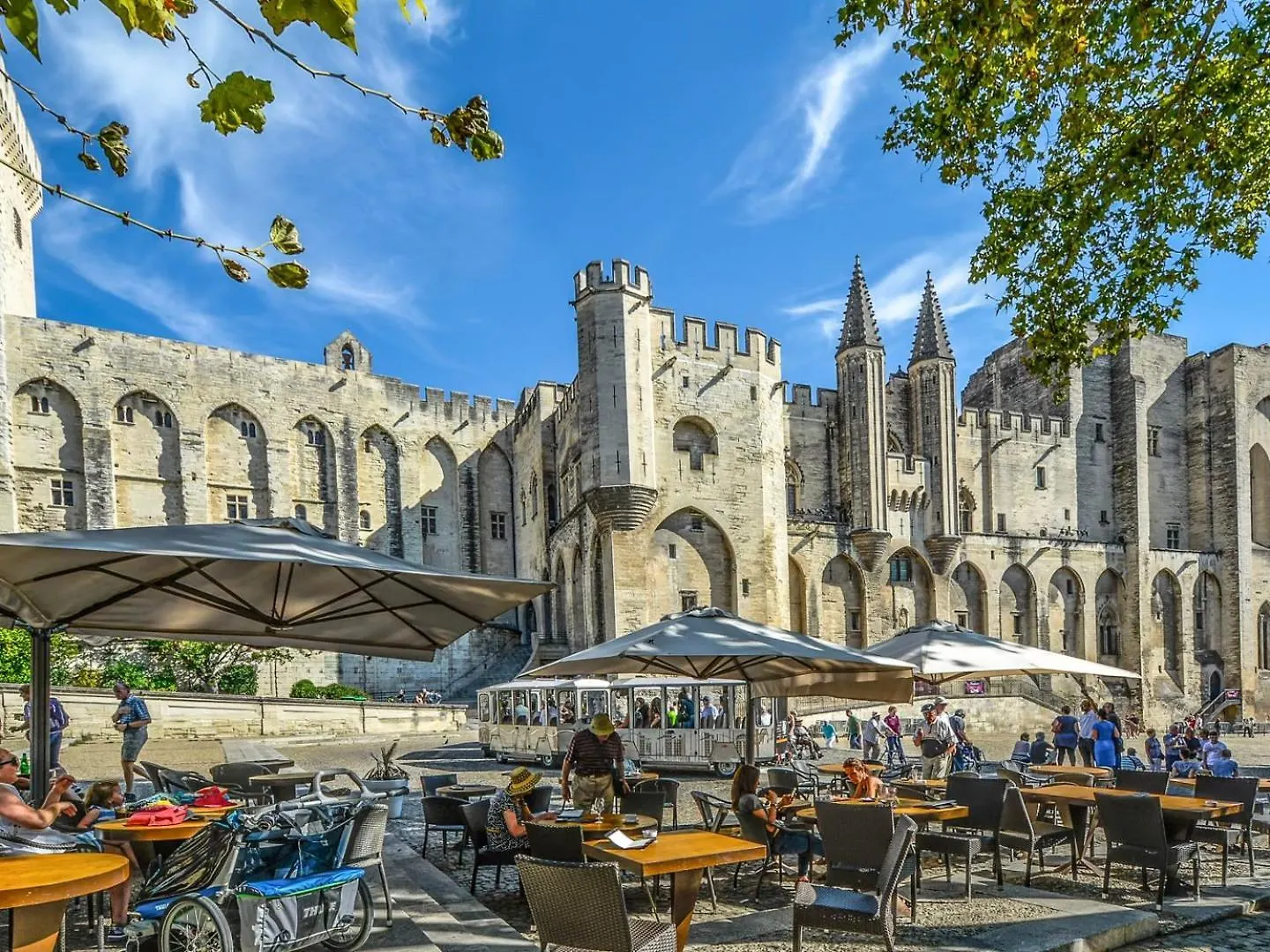 Apartment T4 Lumineux & Spacieux Avignon France