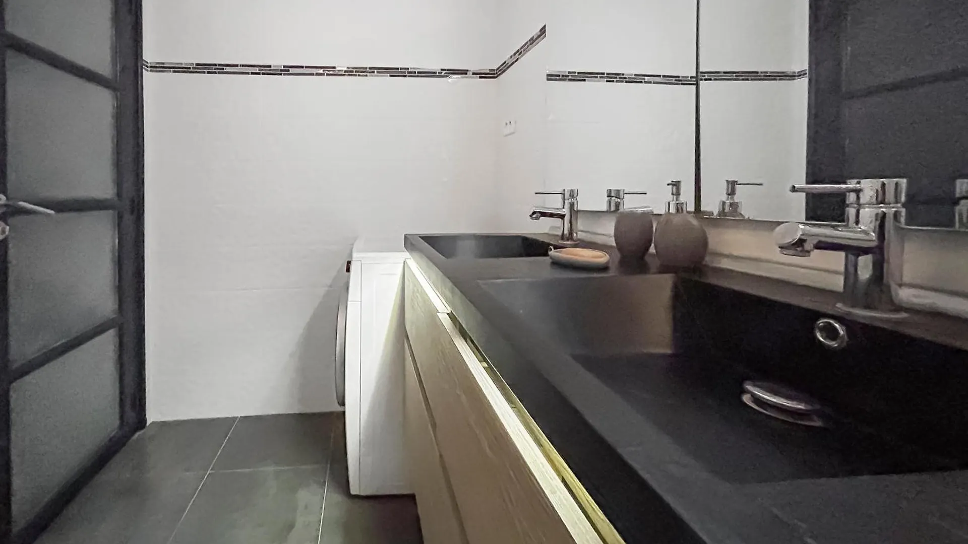 Apartment T4 Lumineux & Spacieux Avignon